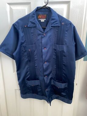 Navy Short-Sleeve Embroidered Guayabera Casual Shirt
